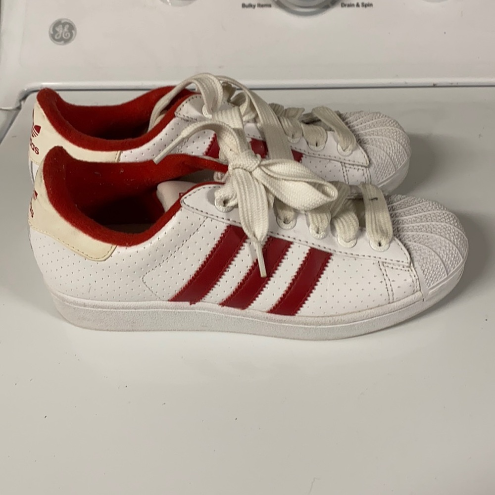 adidas white & red shoes size 8 Woman’s